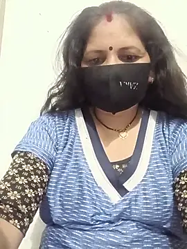 Snapshot of Riyaa-Devi chatting on 07-13-26, 05:56 Riyaa-Devi online show from 07-13-26, 05:56