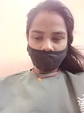 Snapshot of Riyaa-Devi chatting on 06-26-26, 05:57 Riyaa-Devi online show from 06-26-26, 05:57
