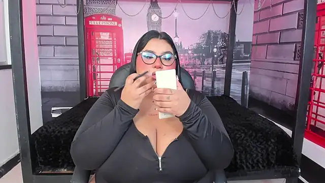 tifanny bigboobs11 online show from 04-02-26, 10:00