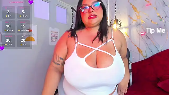 tifanny bigboobs11 online show from 02-22-26, 12:07