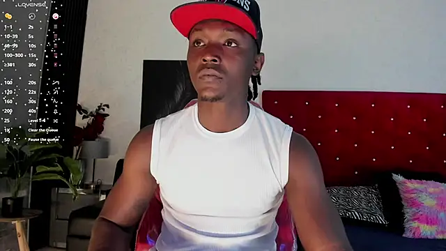 DannSmmith online show from 11-25-25, 01:00