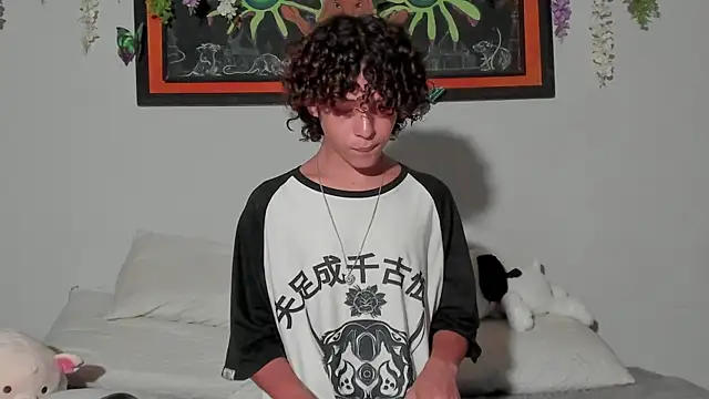 Cherry boy 18 online show from 02-12-25, 01:09