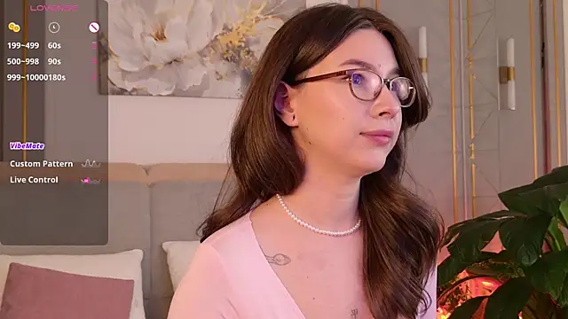Marie Diaze online show from 04-28-26, 10:30
