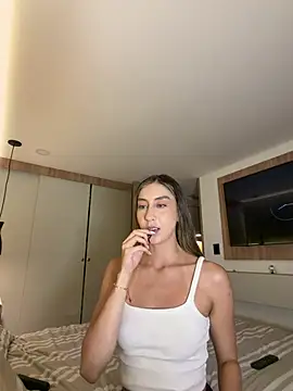Snapshot of lua_ferch__ chatting on 05-17-26, 01:16 lua ferch online show from 05-17-26, 01:16