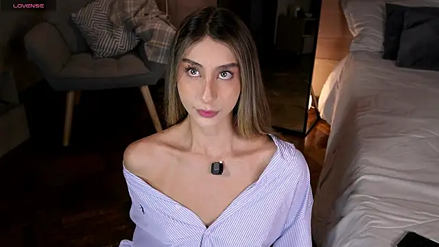 Snapshot of lua_ferch__ chatting on 05-26-26, 01:09 lua ferch online show from 05-26-26, 01:09