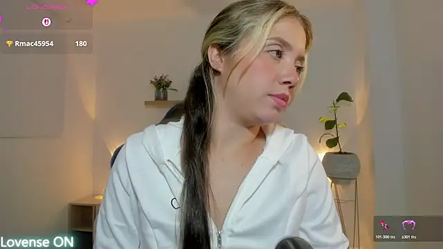 nataly rodri online show from 07-28-26, 08:52