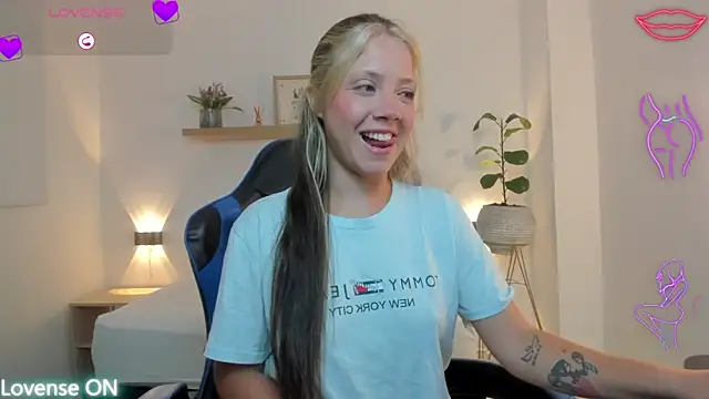 nataly rodri online show from 04-24-26, 02:02