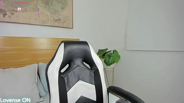 nataly rodri online show from 11-15-25, 02:26