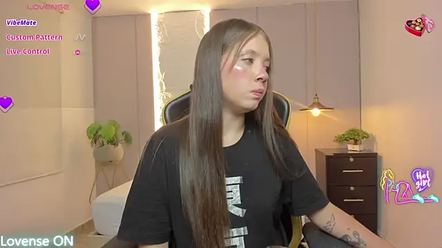 nataly rodri online show from 03-10-26, 02:15