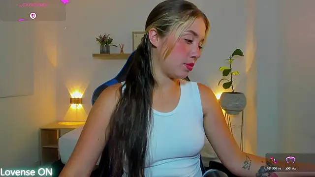 nataly rodri online show from 08-05-26, 06:46