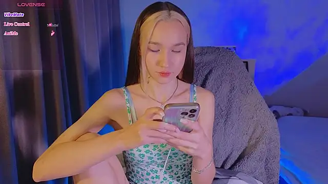 shey1i online show from 01-10-26, 01:50