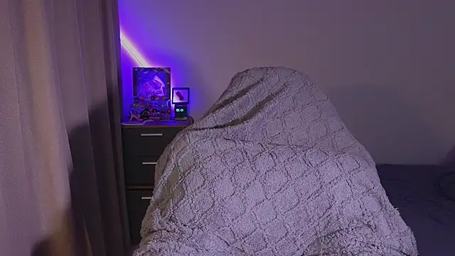 shey1i online show from 11-30-25, 12:39