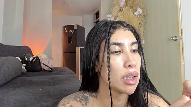 GarciaMilu online show from 05-03-26, 05:23