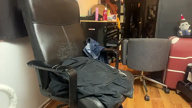 leanjamesdean online show from 12-15-25, 02:39