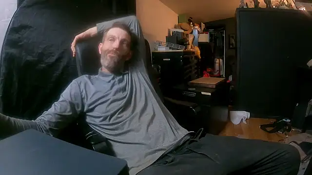 Snapshot of leanjamesdean chatting on 10-02-25, 02:15 leanjamesdean online show from 10-02-25, 02:15