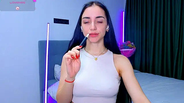 Kemi  Jordan online show from 04-08-26, 03:02