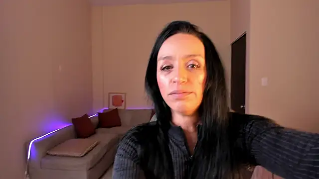 Kristen Garner online show from 05-08-26, 08:34