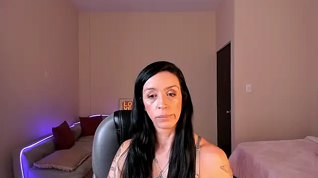 Kristen Garner online show from 05-19-26, 07:32
