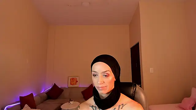 Kristen Garner online show from 07-01-26, 07:25