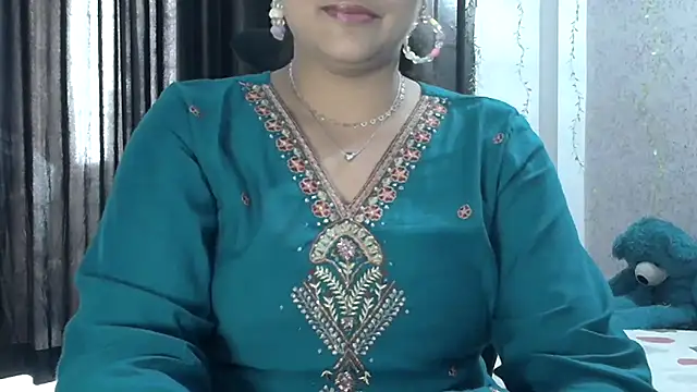 Snapshot of Maria_55 chatting on 09-13-25, 07:30 Maria 55 online show from 09-13-25, 07:30