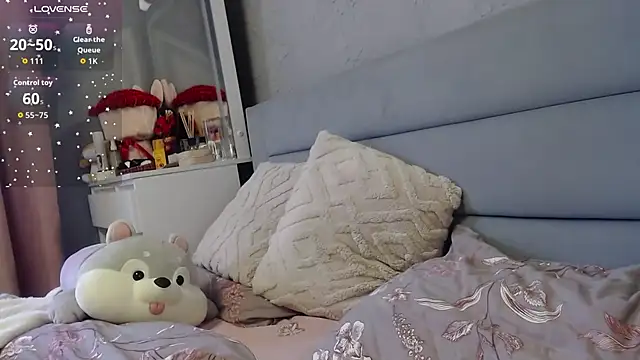 Viktoriiya bald online show from 10-19-25, 12:52