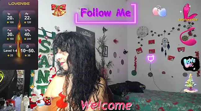 Snapshot of YourWhoreXX chatting on 01-04-25, 10:49 YourWhoreXX online show from 01-04-25, 10:49