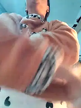 lolo890 online show from 12-21-25, 02:41