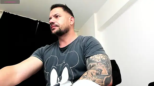 musclemonster31 online show from 11-30-25, 10:21