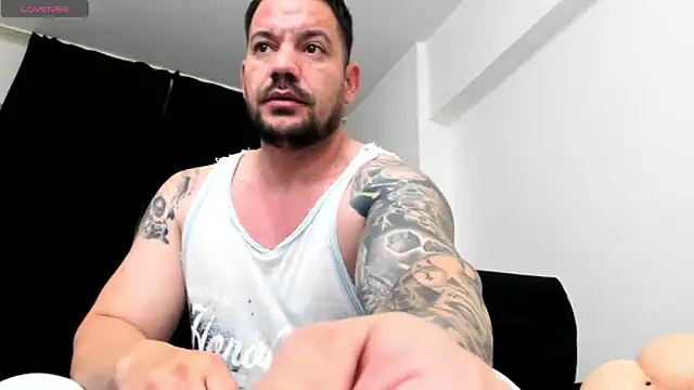 musclemonster31 online show from 11-20-25, 08:59