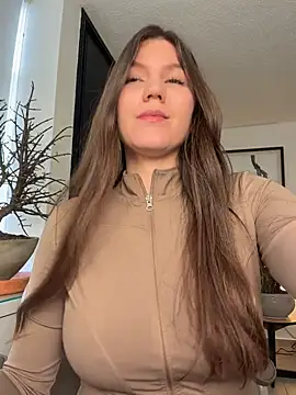 AmelieLaurent  online show from 08-03-26, 03:18