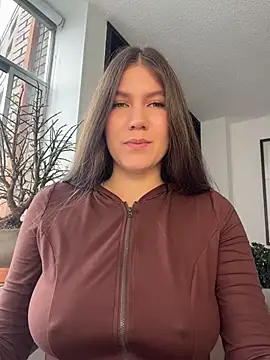 AmelieLaurent  online show from 07-29-26, 02:05