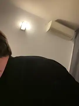 ETHAN MOORE online show from 11-27-25, 02:28