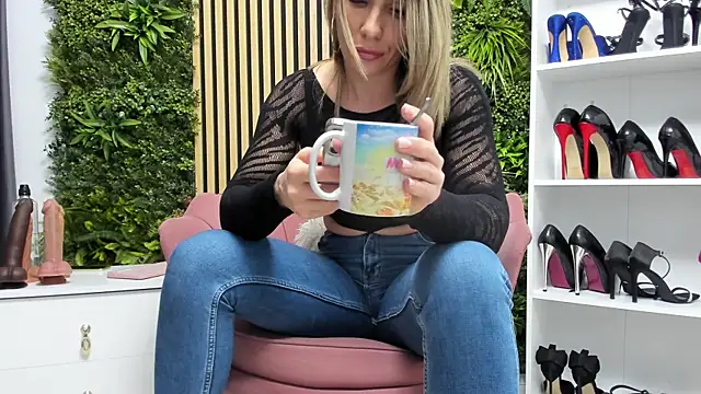 sweetcherry30 online show from 03-25-26, 07:08