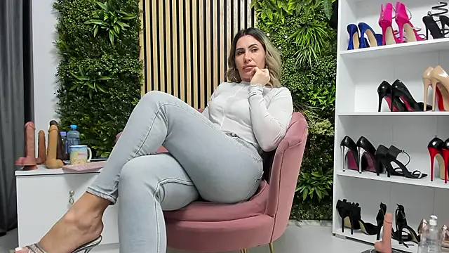 sweetcherry30 online show from 02-15-26, 07:42