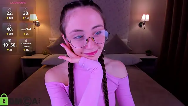 Lexi Split online show from 06-21-26, 02:39