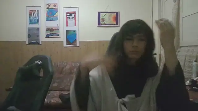 calliemaggotbone online show from 11-15-25, 09:19