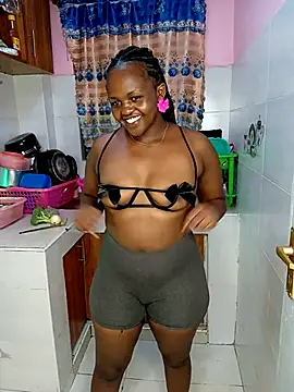 TerryAssqueen254 online show from 02-26-25, 08:04