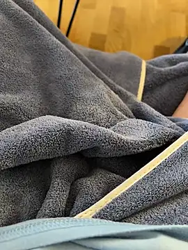 Snapshot of Tommitoo chatting on 02-21-25, 07:34 Tommitoo online show from 02-21-25, 07:34