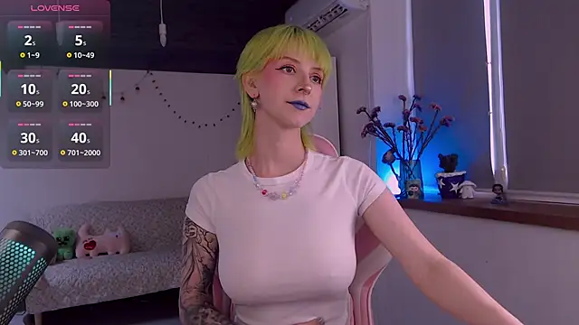 Akiko Hentai online show from 05-29-26, 03:40