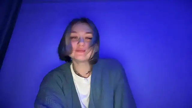 Isabel-Bailey online show from 10-31-25, 09:00