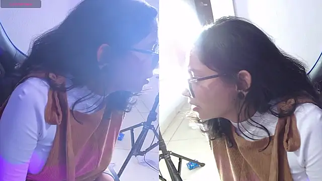 Cuteprincess21 online show from 02-26-26, 01:27