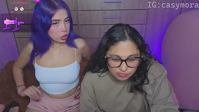 Cuteprincess21 online show from 04-15-26, 12:05