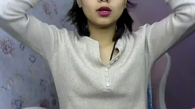 cute sapna online show from 03-18-25, 10:58