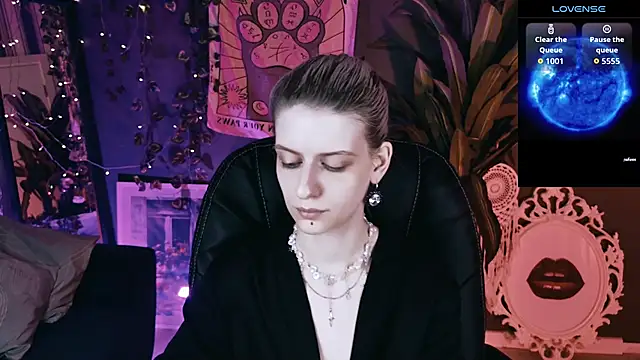 Noah ElmerX online show from 03-26-26, 01:53