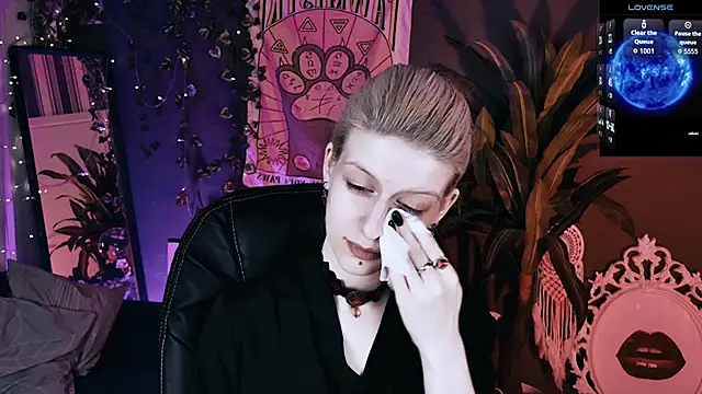 Noah ElmerX online show from 05-28-26, 01:06