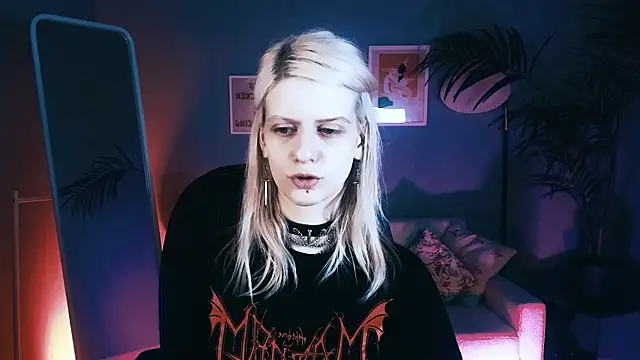 Noah ElmerX online show from 11-08-25, 04:21