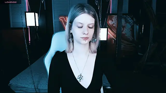 Noah ElmerX online show from 03-03-25, 04:36