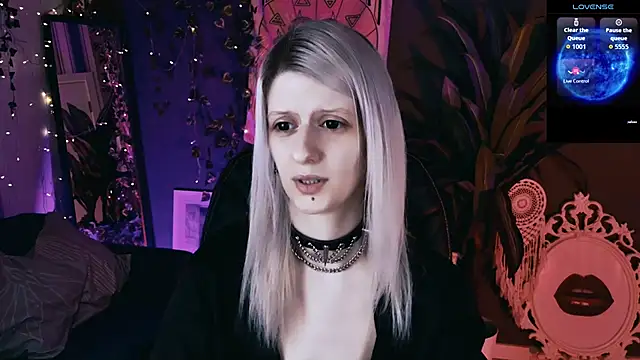 Noah ElmerX online show from 04-15-26, 03:38