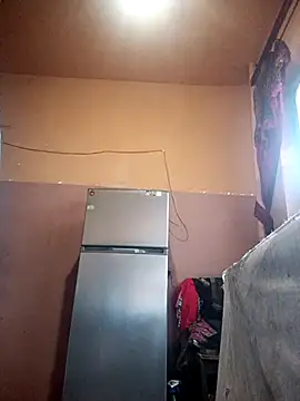 Lovely Lori online show from 11-16-25, 05:23