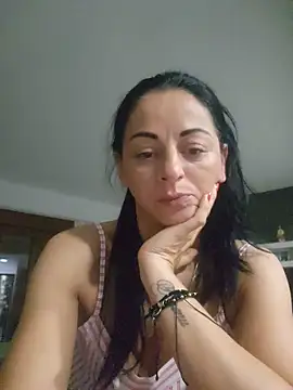 bruneta sexy23 online show from 06-05-26, 03:44